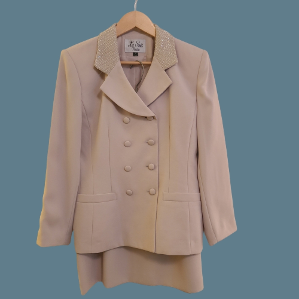 NWOT Le Suit Petite Peofessional Blazer & Skirt Set